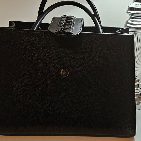 Tote - Picture 5 of 6